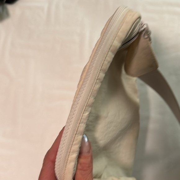 Lululemon belt bag - Picture 6 of 6